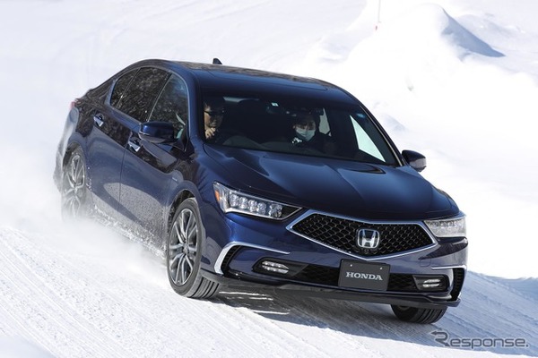 ホンダ レジェンド 新型（マイナーチェンジモデル）で豪雪の鷹栖試験場を走った