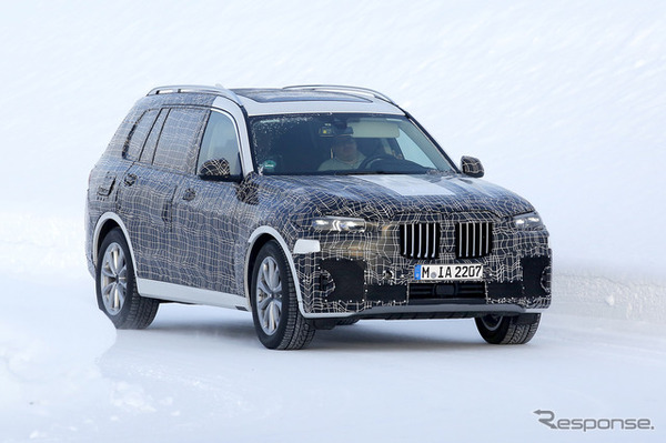BMW X7 スクープ写真