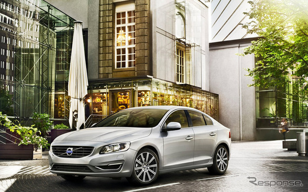 ボルボ S60 現行モデル