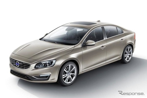現行ボルボ S60
