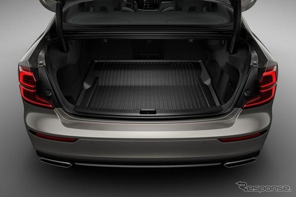 ボルボS60新型