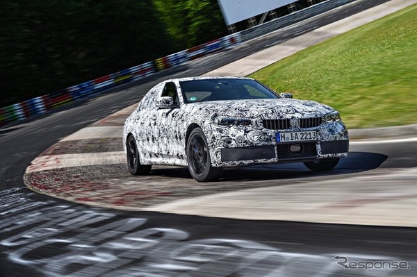 BMW 3シリーズ セダン 新型の開発プロトタイプ車
