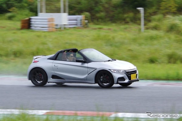 ホンダ S660モデューロX