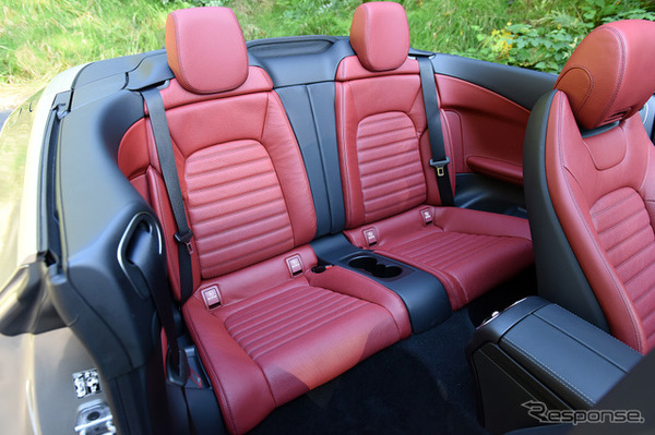 メルセデスベンツ Cクラス 新型（C180カブリオレ）