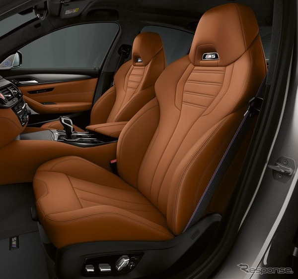 新型BMW M5コンペティション