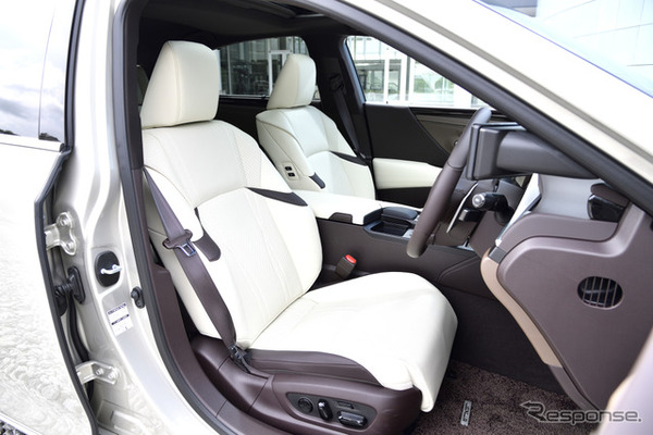 レクサス ES 新型（ES300h）