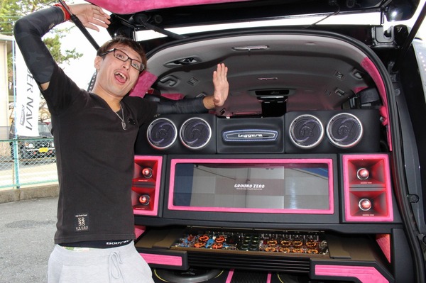 car audio newcomer！ トヨタ ヴォクシー（オーナー：関口航平さん）　by　 レジェーラ　前編