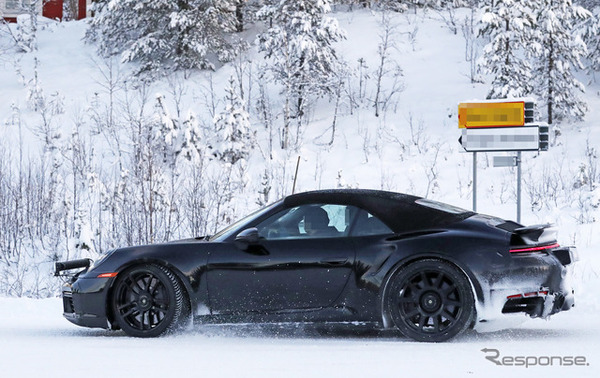 ポルシェ 911 ターボS カブリオレ（スクープ写真）