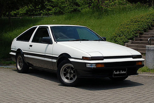 トヨタ スプリンタートレノ（AE86）
