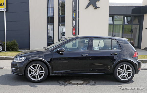 VW 謎の新型プロトタイプ（スクープ写真）