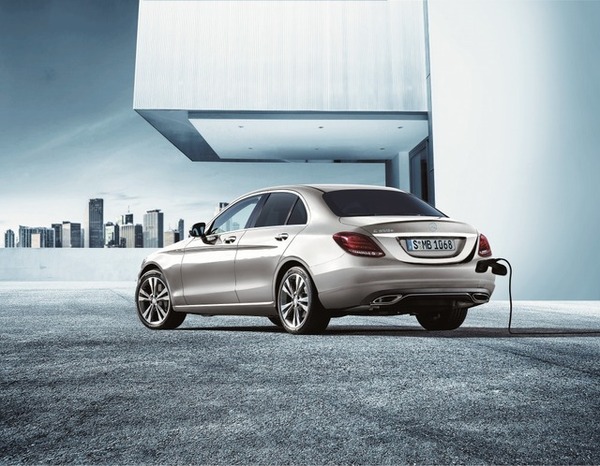 メルセデスベンツ C350 e アバンギャルド