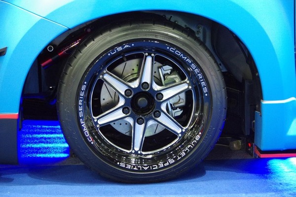 いすゞ D-MAX セーフティカー 1.9Ddi ブルー・パワー（タイ国際モーターエキスポ15）