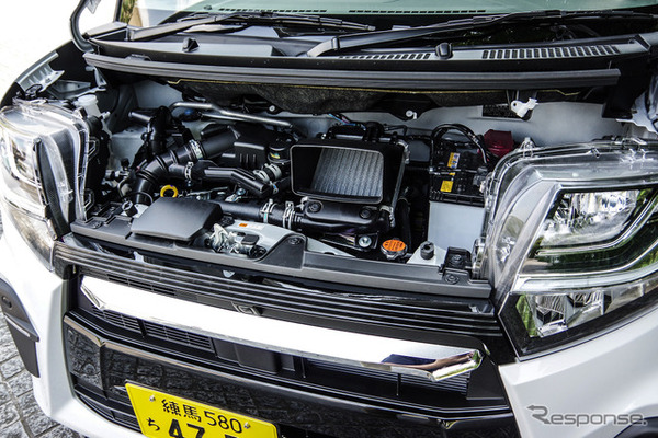 ダイハツ タントカスタム（RS）新型