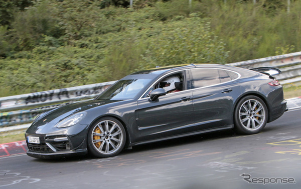 ポルシェ パナメーラ 高性能モデルの開発車両（スクープ写真）