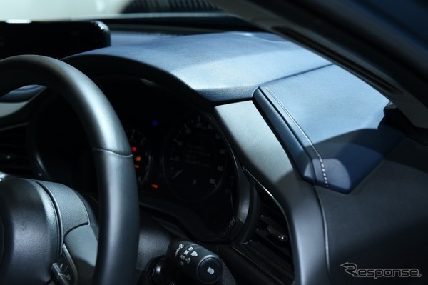 マツダCX-30シグネチャースタイル（東京オートサロン2020）