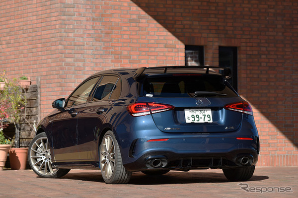 メルセデスAMG A35 4MATIC Edition 1