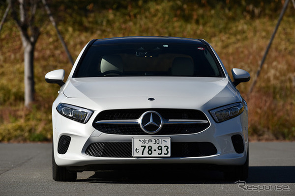 メルセデスベンツ Aクラスセダン（A250 4MATIC）