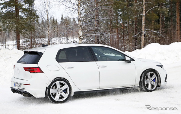 VW ゴルフR 新型プロトタイプ（スクープ写真）