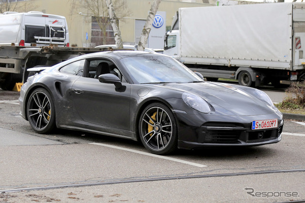 ポルシェ 911ターボS 新型プロトタイプ　（スクープ写真）