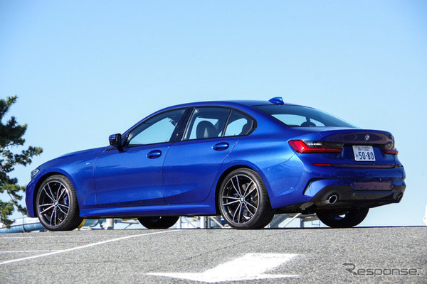BMW 3シリーズ 新型（330i Mスポーツ）