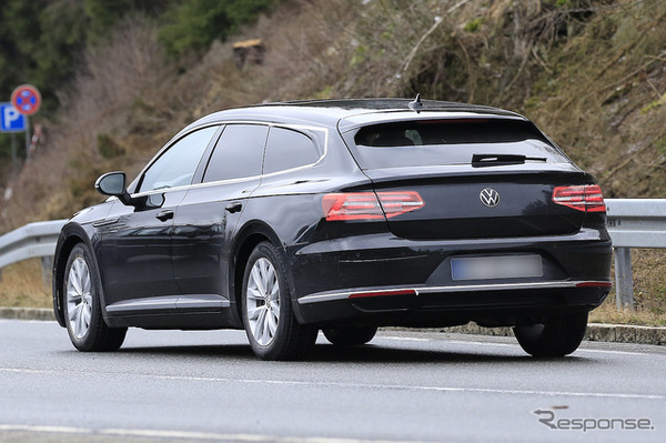 VW アルテオン シューティングブレーク　プロトタイプ（スクープ写真）