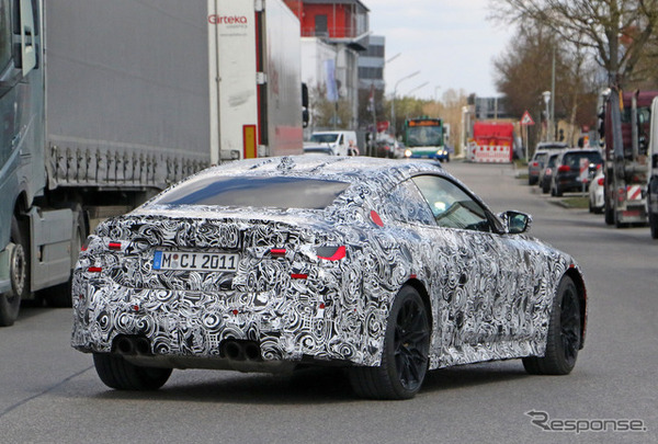BMW M4 新型プロトタイプ（スクープ写真）