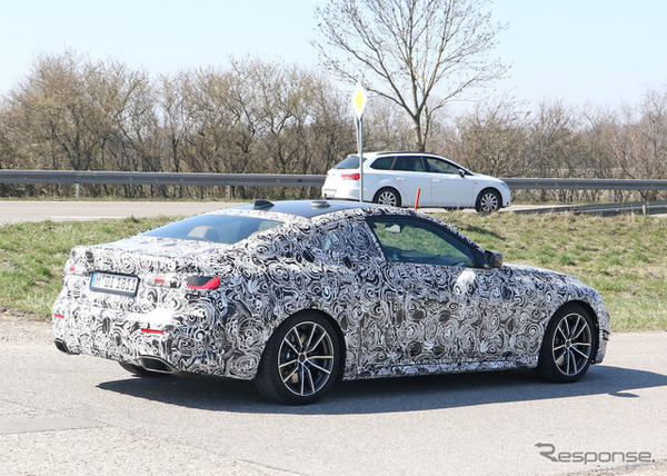 BMW 4シリーズクーペ Mパフォーマンス スクープ写真