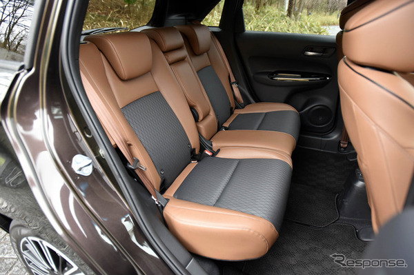 ホンダ フィット 新型（LUXE）