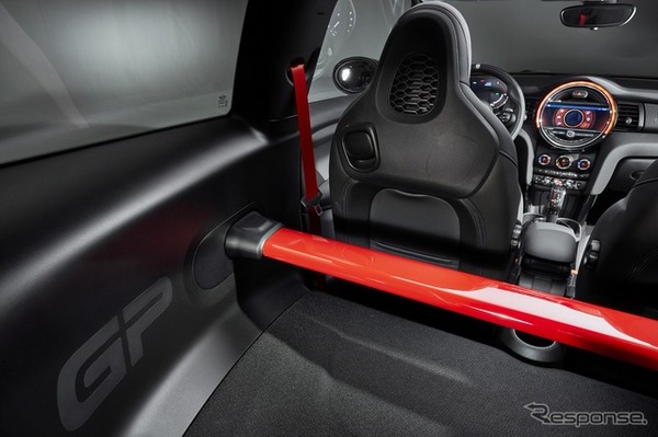 MINI ジョンクーパーワークス（JCW）GP 新型