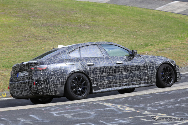 BMW 4シリーズ グランクーペ 新型プロトタイプ（スクープ写真）