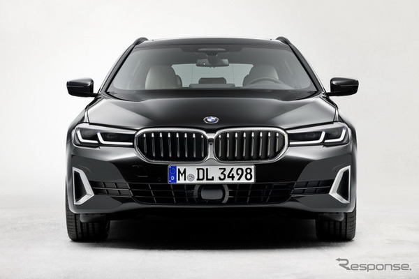 BMW 5シリーズ・ツーリング 改良新型