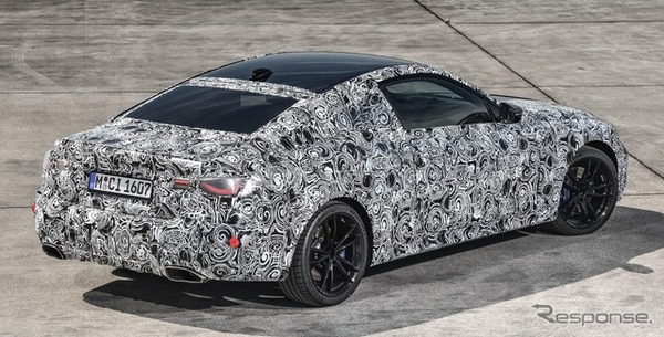 BMW 4シリーズ・クーペ 新型のプロトタイプ