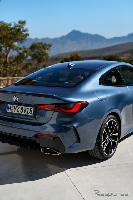 BMW 4シリーズ・クーペ 新型の M440i xDrive クーペ