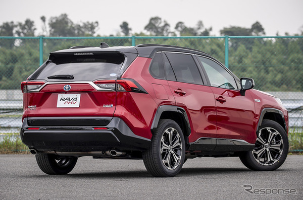 トヨタ RAV4 PHV BLACK TONE（プロトタイプ）