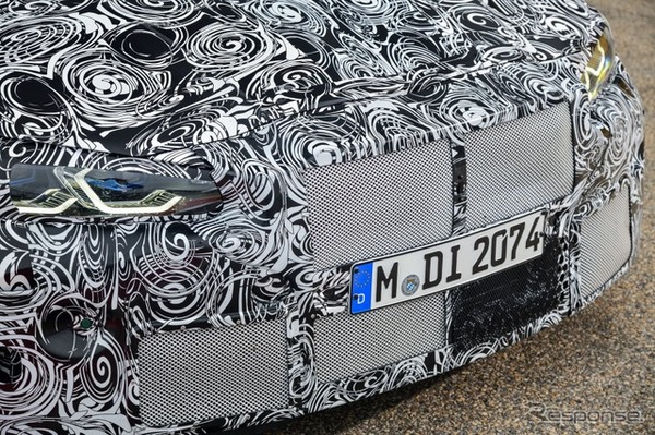 BMW M4クーペ 次期型のプロトタイプ
