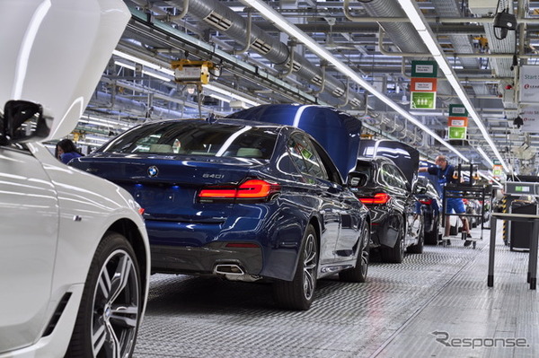 BMWのドイツ・ディンゴルフィンク工場で生産が開始された5シリーズ改良新型