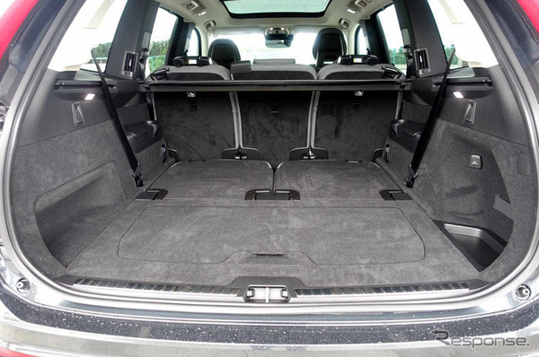 ボルボ XC90 B5 テイラードウール エディション