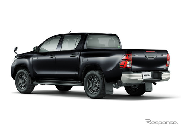 トヨタ ハイラックス 改良新型（X）