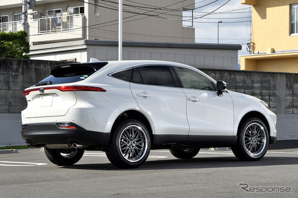 モデル名：MONZA JAPAN Worwic DEEPRAND／推奨サイズ：20×8.5ＪInset35 5H-114.3（F）/ 20×9.5ＪInset42 5H-114.3（R）／カラー：ミラーカットポリッシュリム／タイヤサイズ：235/55R20（F）/ 255/50R20（R）