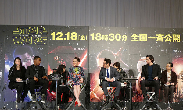 ジョン・ボイエガ、デイジー・リドリー、J.J.エイブラムス監督、アダム・ドライバー／『スター・ウォーズ／フォースの覚醒』来日記者会見