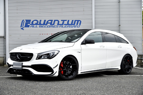 Mercedes Benz AMG CLA45