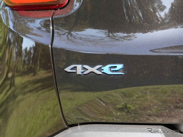 ジープ レネゲード トレイルホーク 4xe
