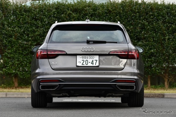アウディ A4アバント 35 TFSI アドバンスト
