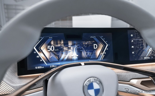 BMW コンセプト i4（参考）