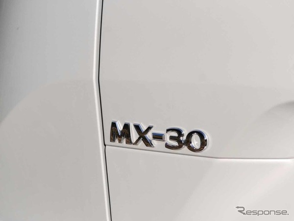 マツダ MX-30