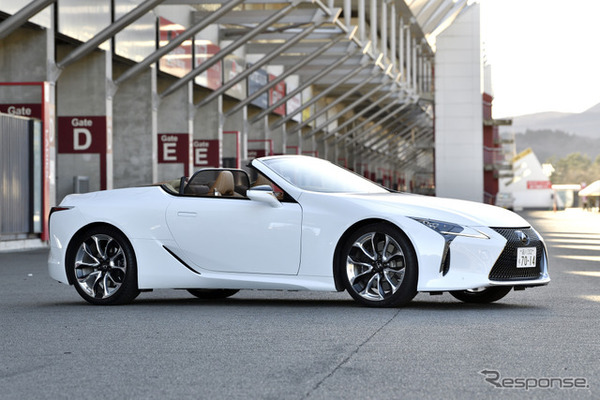 レクサス LC500コンバーチブル