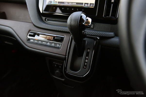 スズキ ソリオ バンディット 新型