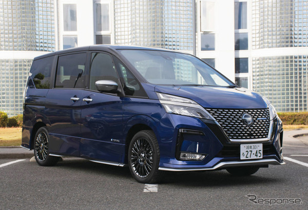 日産 セレナe-POWER AUTECH SPORTS SPEC