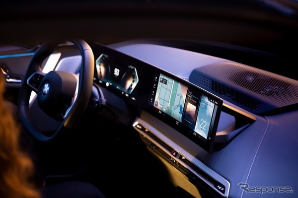 BMWの iDrive システム 新型
