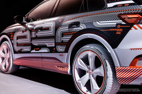 アウディ Q4 e-tron のプロトタイプ